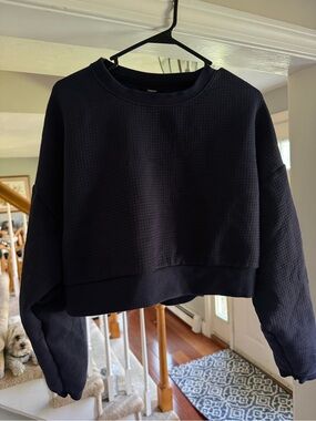 Nike Navy Blue Cropped Sweatshirt
